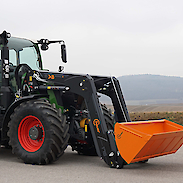 Fendt Vario 620  XB II 170 mit Bodenschutzplatte,  Forstmaskenschutz, Kuppelplatte